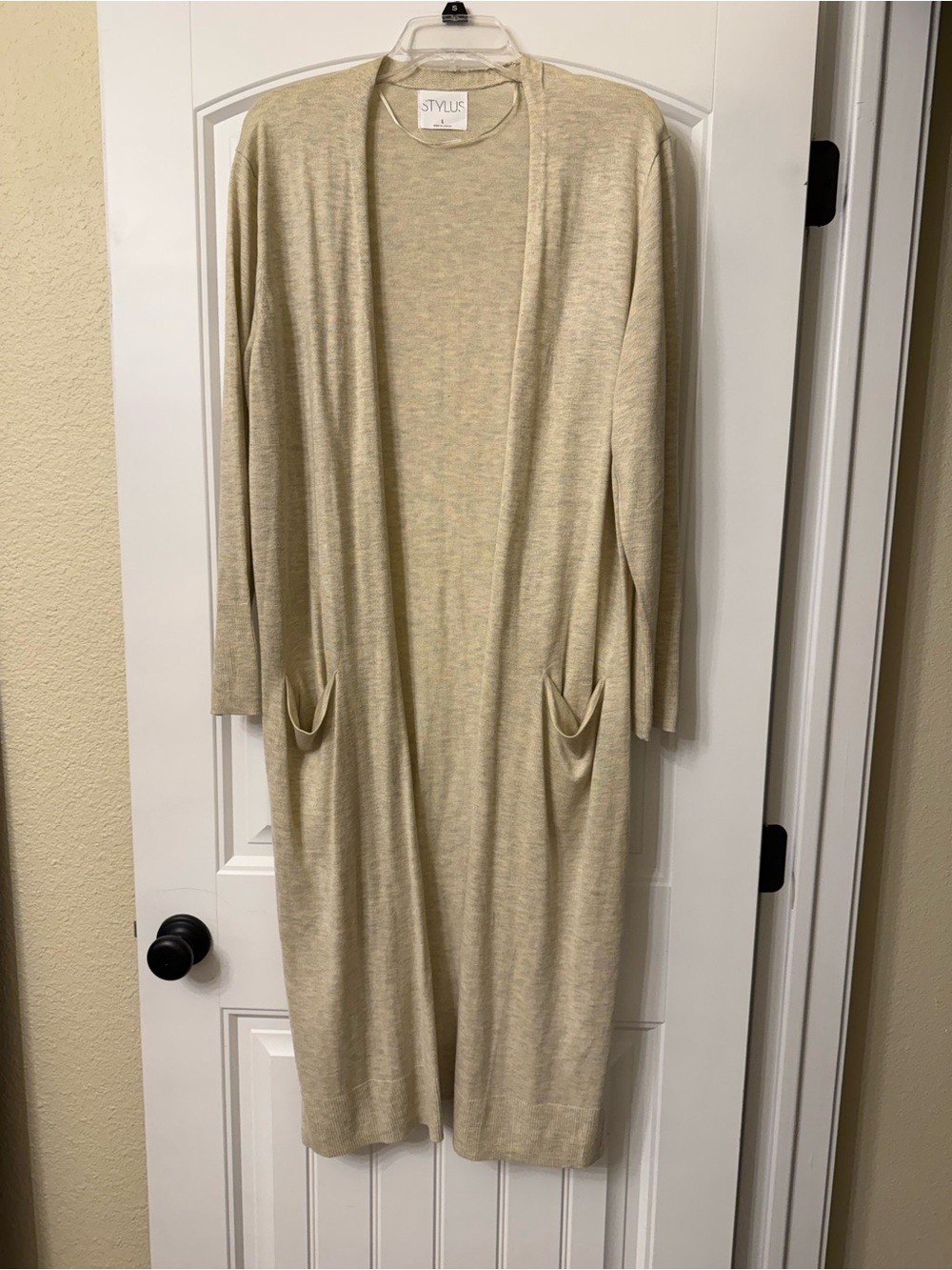 STYLUS Light Beige Knit Scoop Neck Top